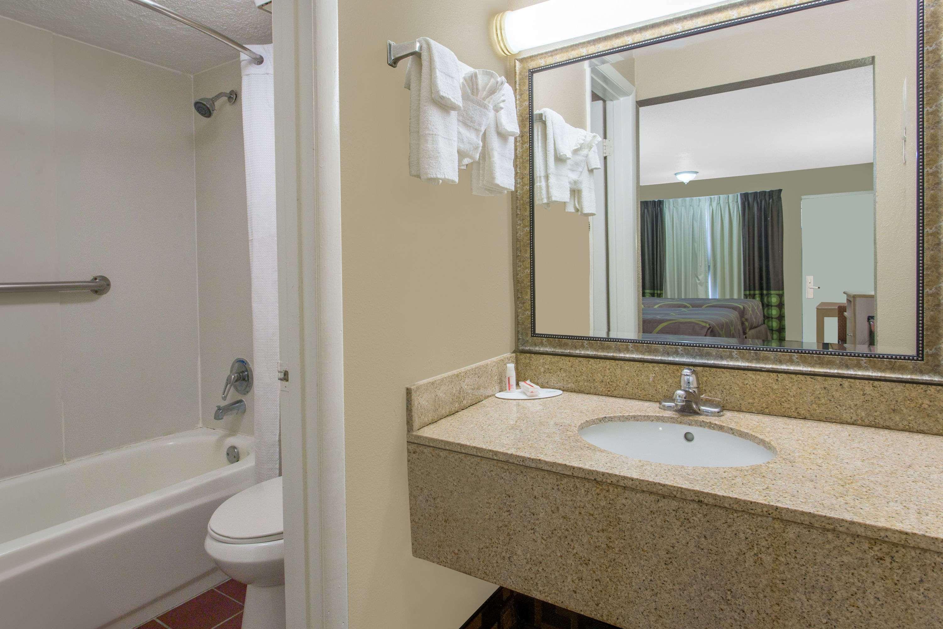 Super 8 By Wyndham Antioch/Nashville South East Extérieur photo